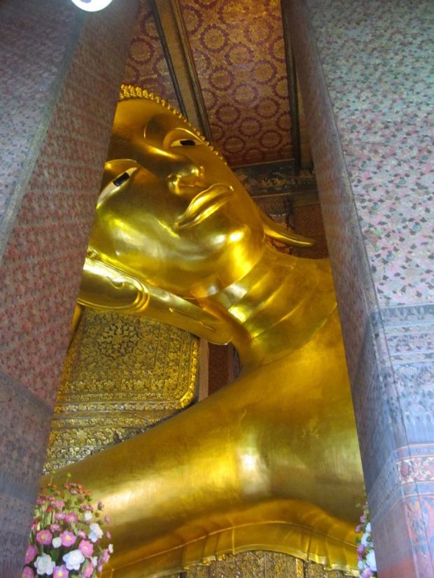 Wat Pho reclining buddha